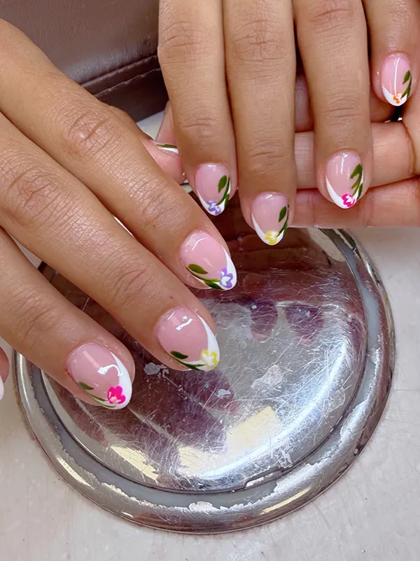 MAI'S NAIL SPA