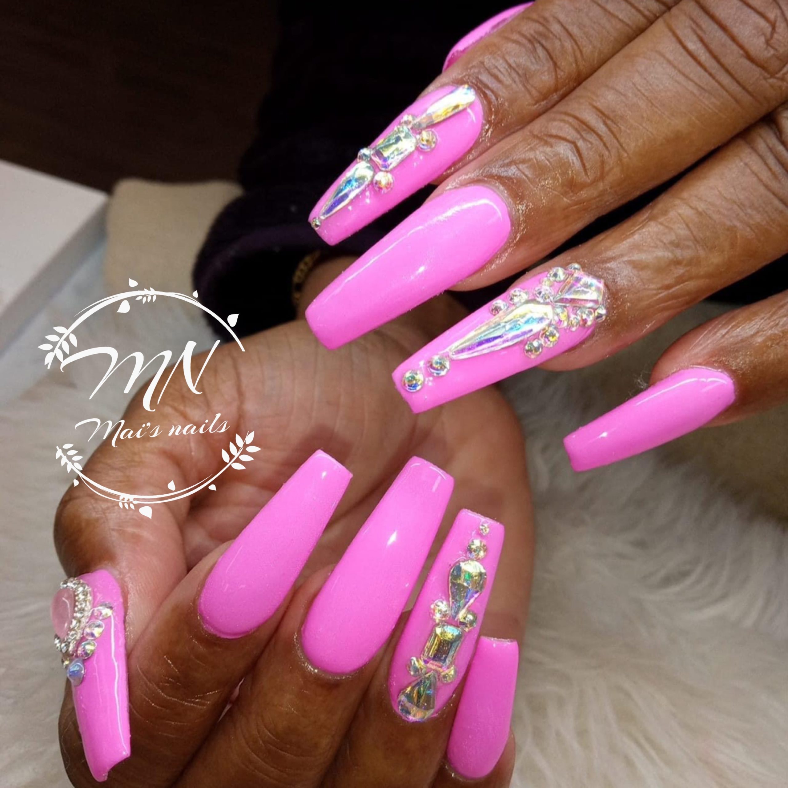Nail Salon 28403 | Essence Nails and Spa of Wilmington, NC | Gel Manicure,  Spa Pedicure, Enhancements, Pink and White, Acrylic, Dip Powder